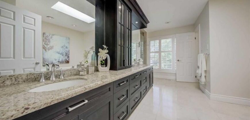 Bayview & York Mills House