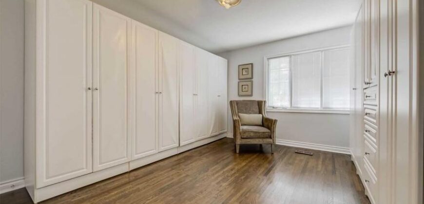 Bayview & York Mills House