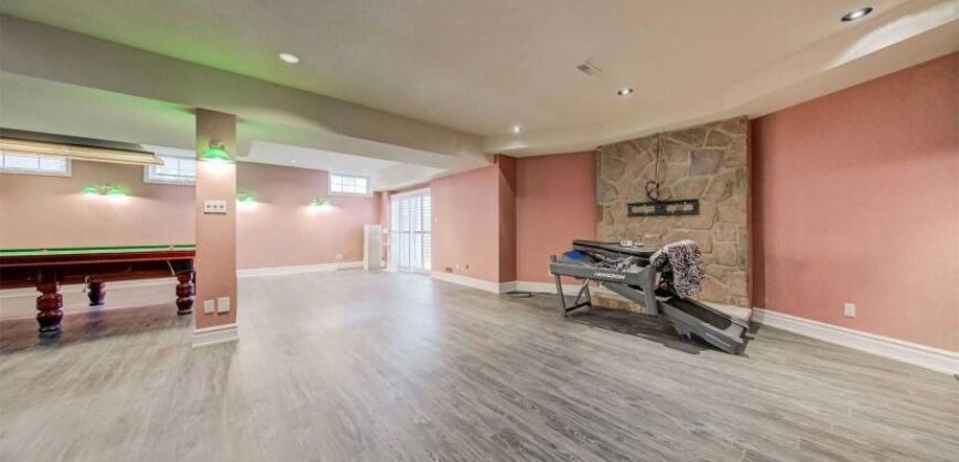 Bayview & York Mills House