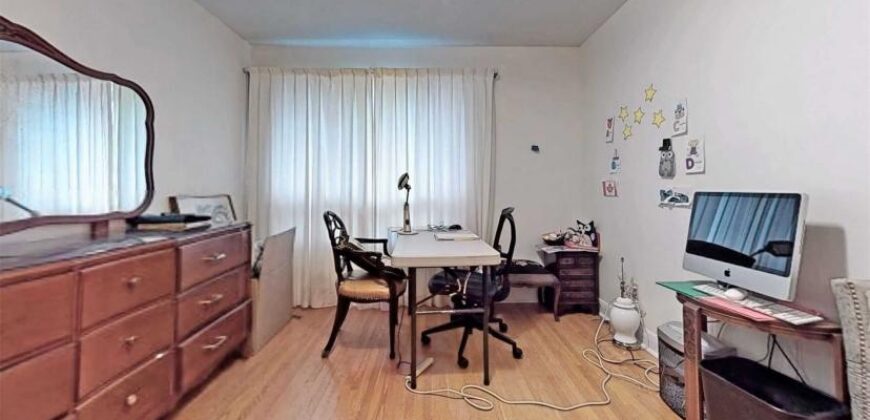 Bayview & York Mills House