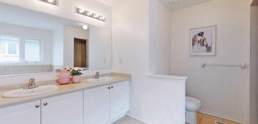 Stunning Sundial 5 Bed Rooms Home