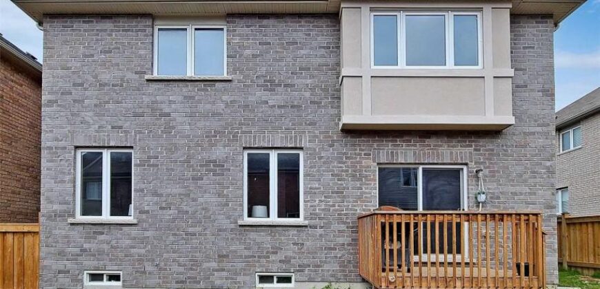 Stunning Sundial 5 Bed Rooms Home