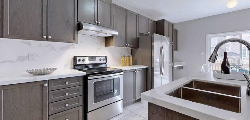 Stunning Sundial 5 Bed Rooms Home