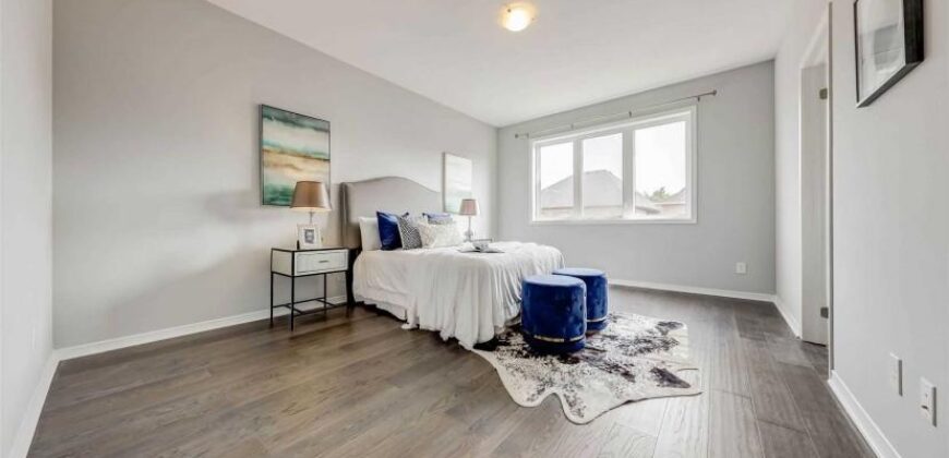 Stunning Detached 4 Bed Rooms Home