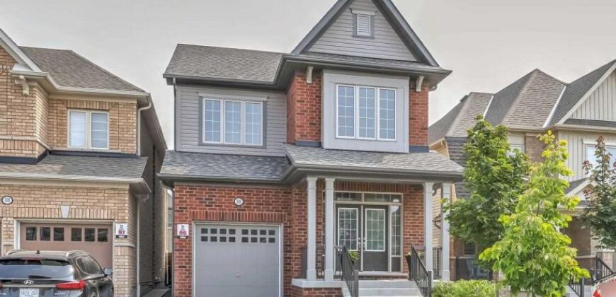 Stunning Detached 4 Bed Rooms Home