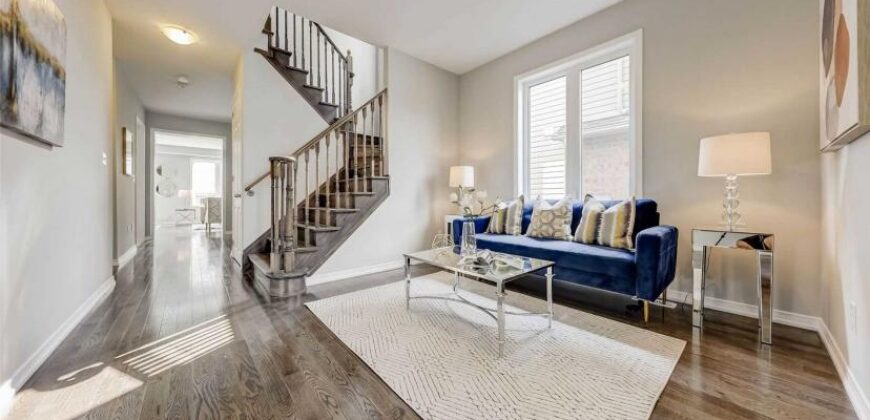 Stunning Detached 4 Bed Rooms Home