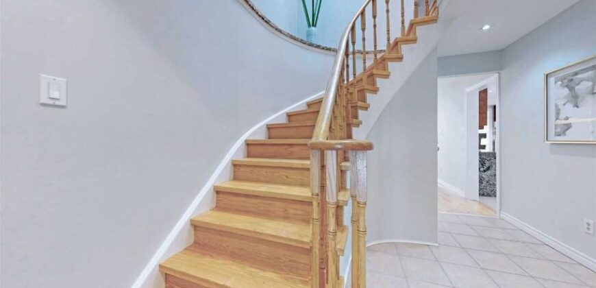 Link House In High Demand Middlefield