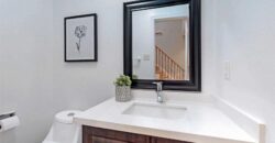 Link House In High Demand Middlefield