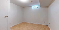 Link House In High Demand Middlefield